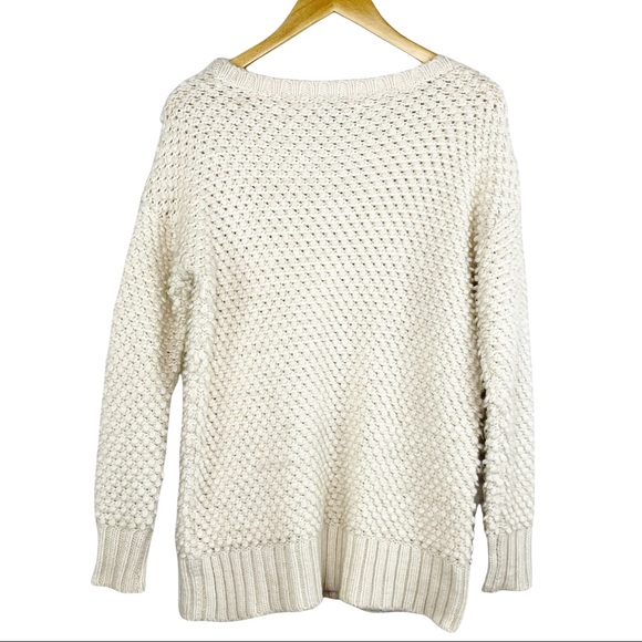 American Eagle Crewneck Sweater Cream Ivory Knit Fluffy Soft Medium - Picture 2 of 11